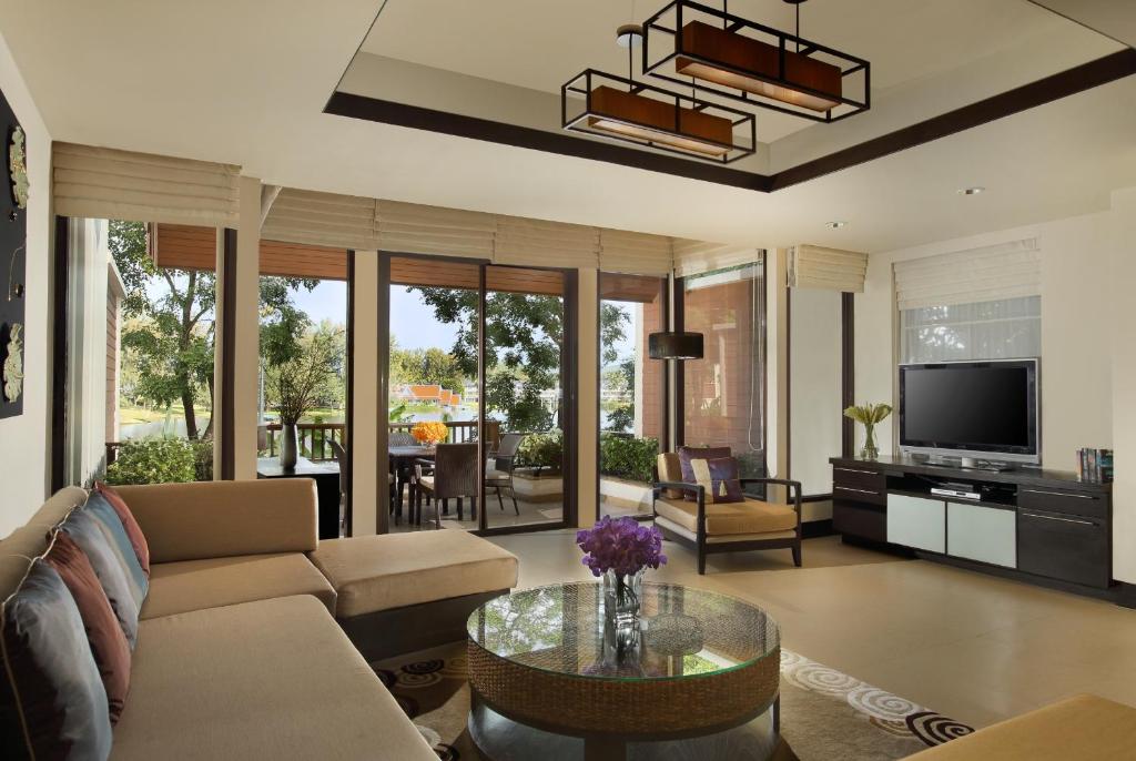 2 Bedrooms Villa Laguna - Thai Property Group